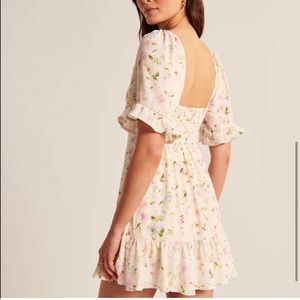 Floral Abercrombie Keyhole Dress